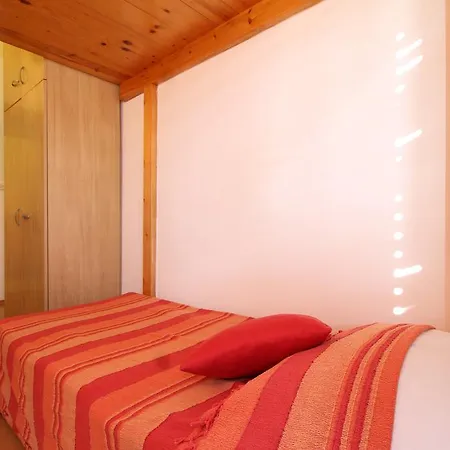 Adria Apartman *